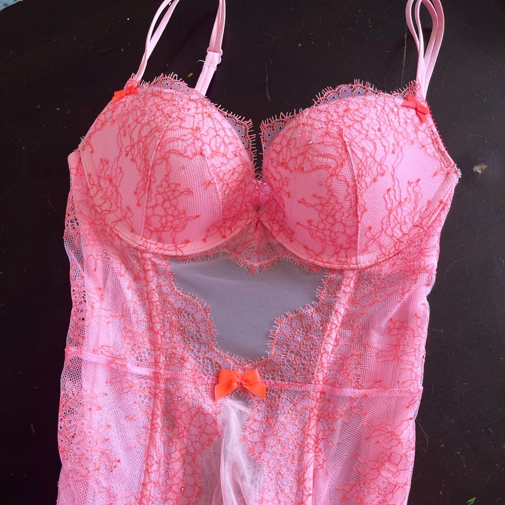 VS hot pink bustier